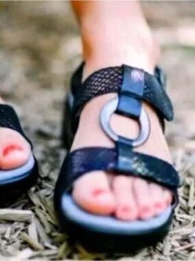 Alegria Julie Black Leather Sandals
